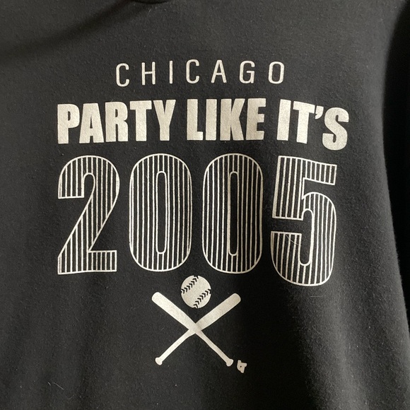 CHICAGO WHITE SOX “Party like it’s 2005” sweatshirt - size large - Picture 2 of 7
